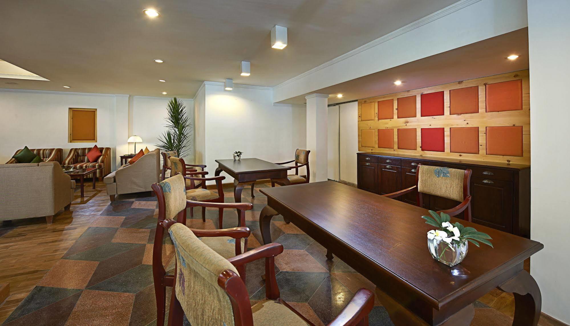 Berjaya Hotel Colombo Dehiwala-Mount Lavinia Kültér fotó